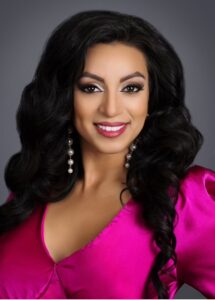 Maya_Zelaya_Headshot